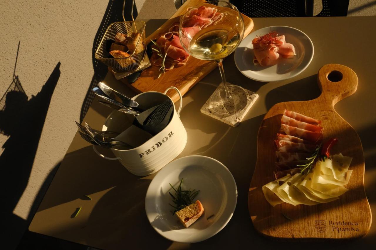 Bed & Breakfast Rezidenca Pipanova Ljubljana Kültér fotó