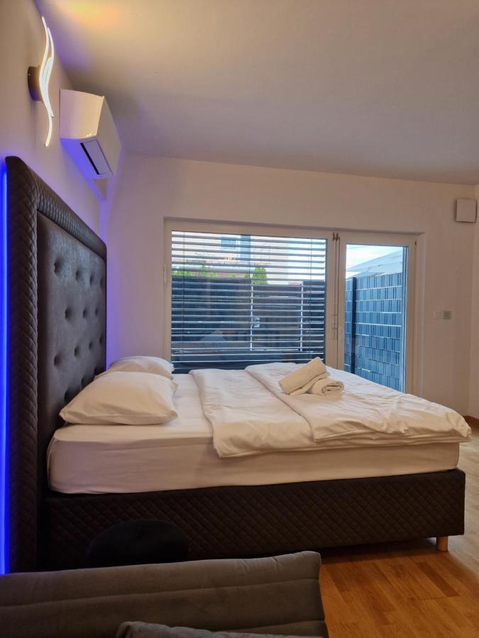 Bed & Breakfast Rezidenca Pipanova Ljubljana Kültér fotó